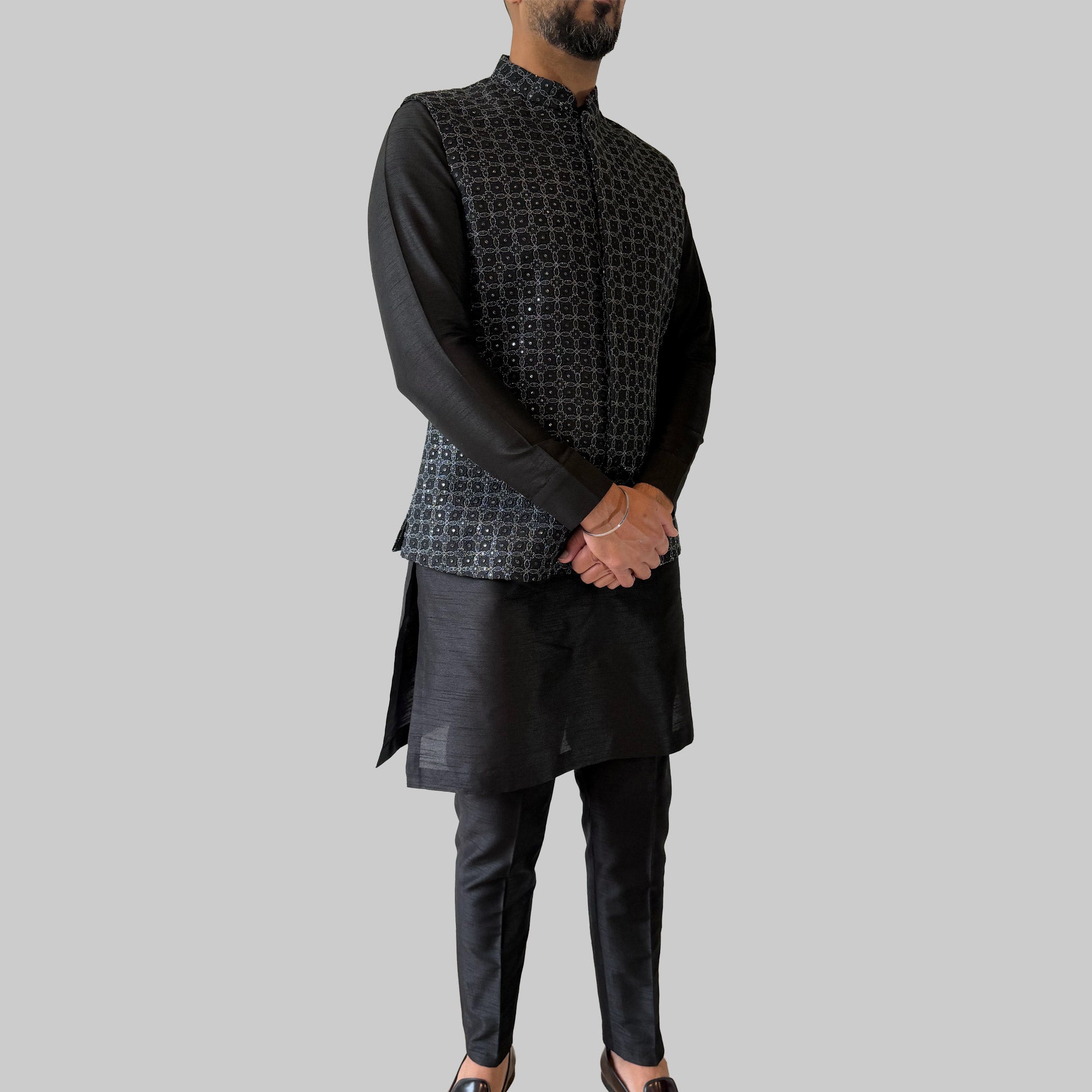 Black Embellished Kurta & Waistcoat Set