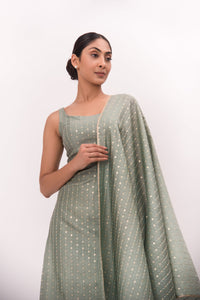 Maila - Size 8