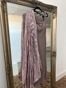 Grey and lilac kameez set - Size 8