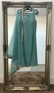 Kameez set - Size 8
